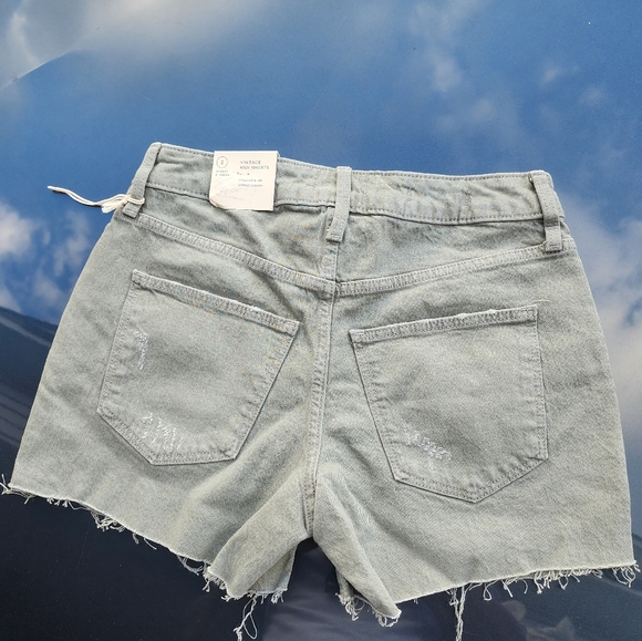 WOMEN'S SHORTS UNIVERSAL THREAD GRAY 2/26  NWT - Picture 7 of 8